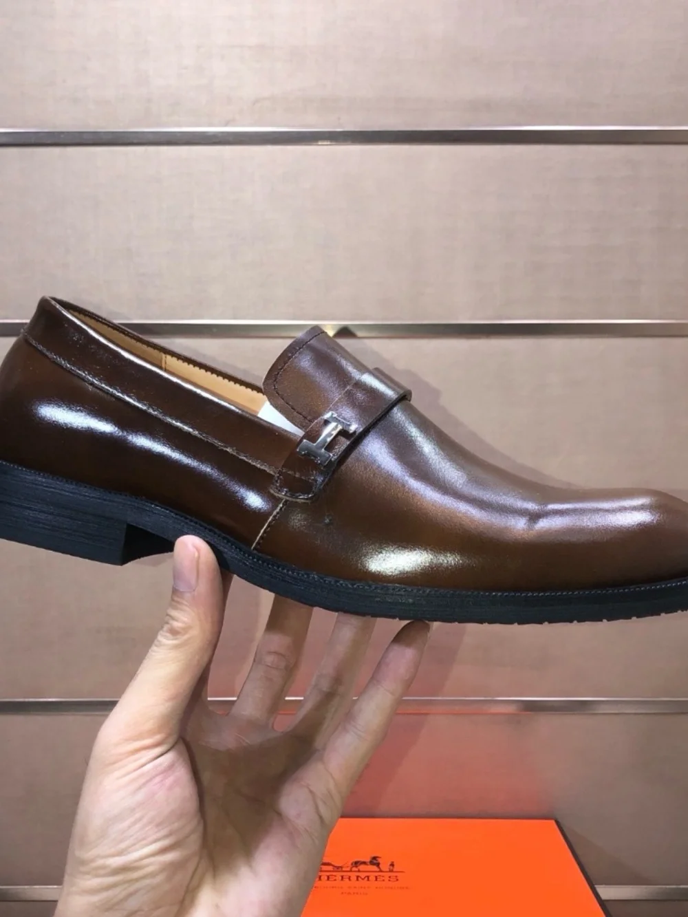Hermès Men’s Brown Leather Slip-On Dress Loafers